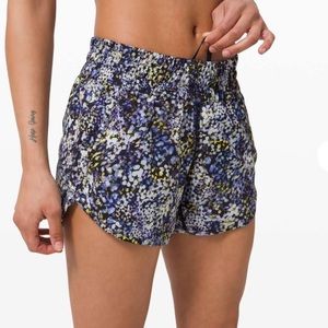 Lululemon tracker shorts